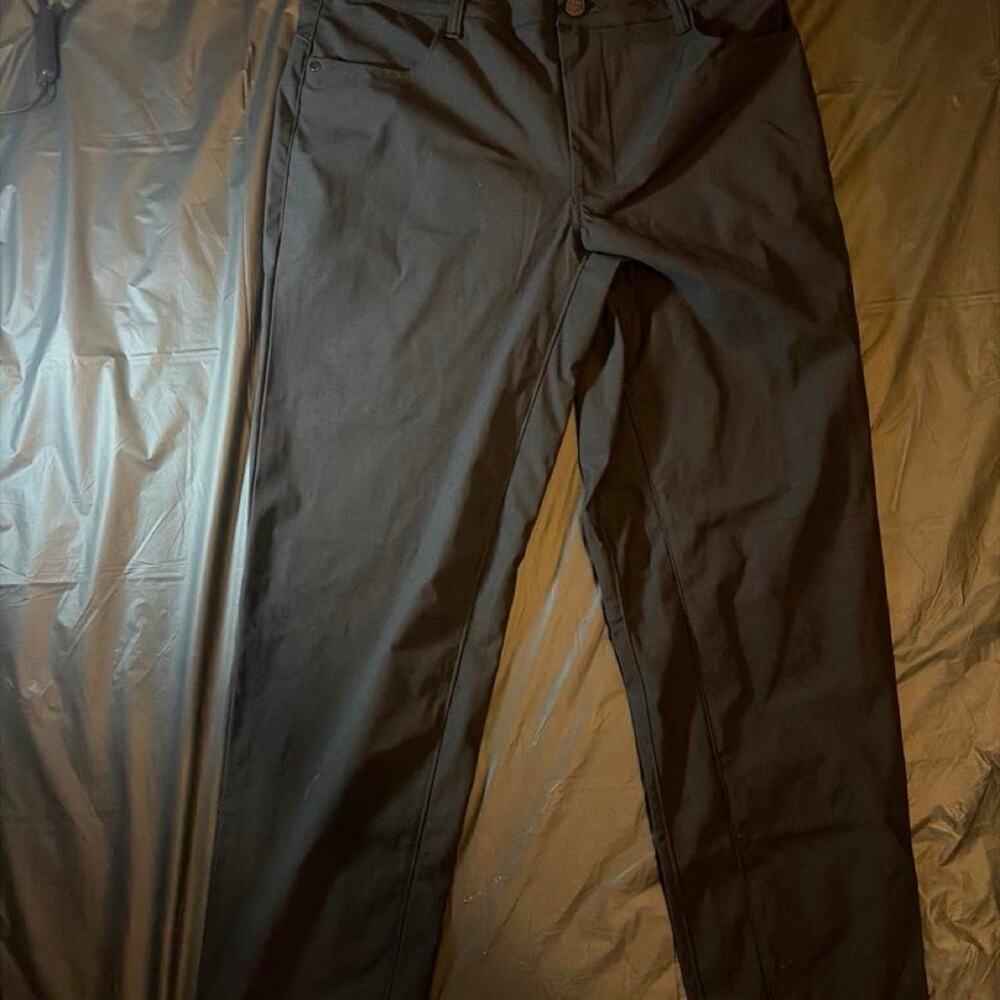 Black all in motion pants